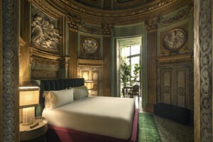 The Chapel Room of Palazzo Borghese