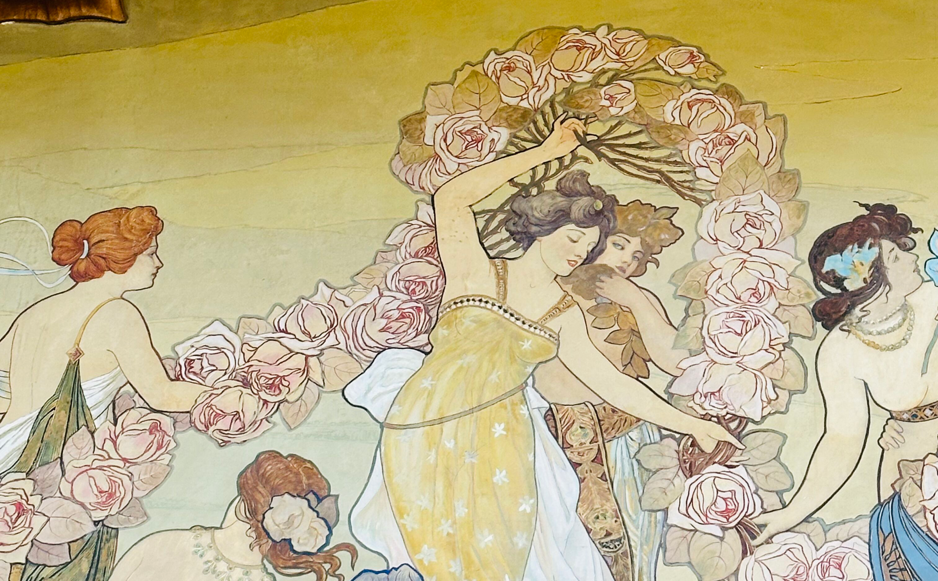 Belle Epoque Artwork in Villa Igeia