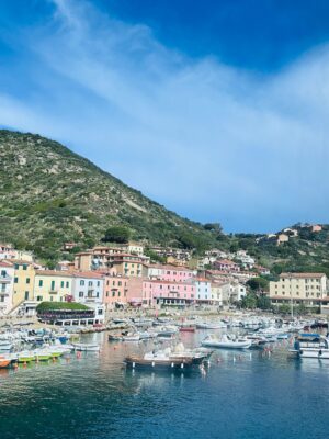 GIGLIO’S HEROIC VITICULTURE | WINE & TRAVEL